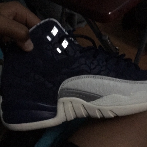 Jordan 12 - Picture 4 of 4